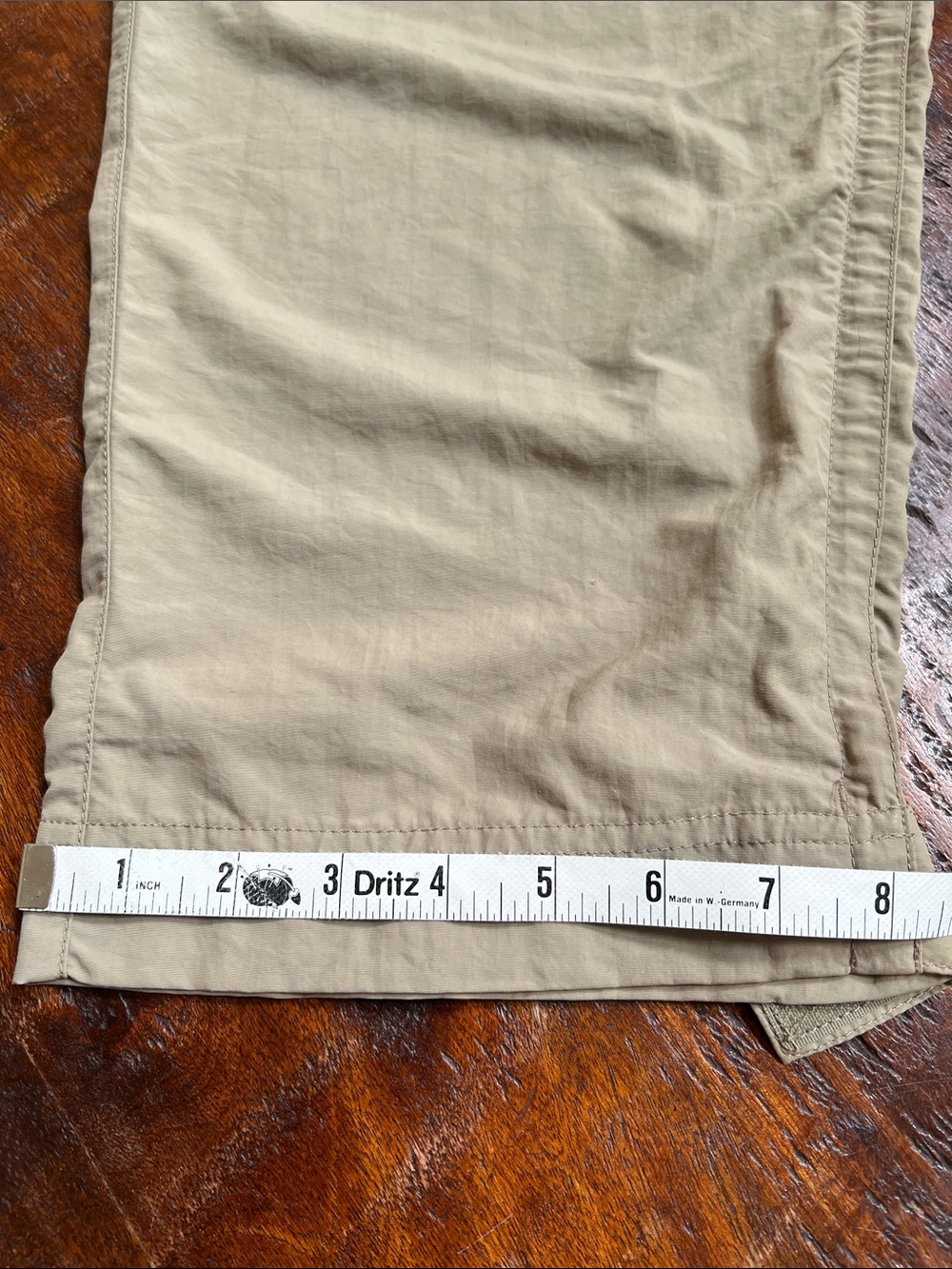 REI Sahara Zip-Off Utility Cargo Convertible Pants Buckskin Tan Women's Size 10 - Picture 12 of 13